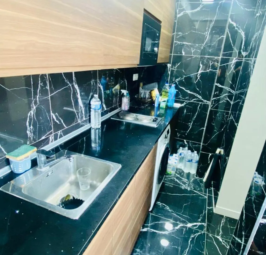 Fahime Apartament